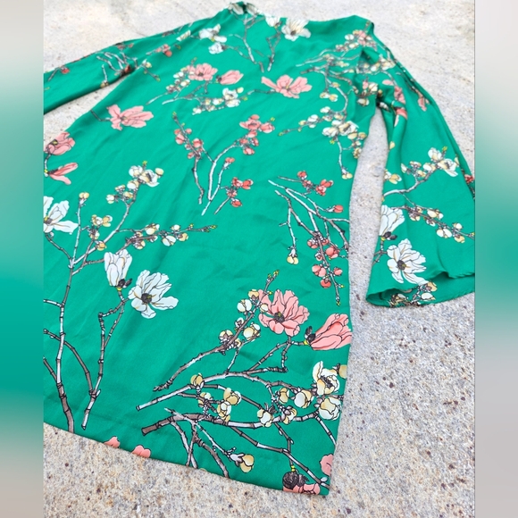 Zara Green Floral Open Shoulder Shift Dress. Size M - Picture 8 of 11
